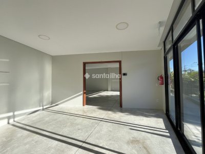 Casa Comercial para alugar com 104m², 5 vagas no bairro Rio Tavares em Florianópolis - Foto 12