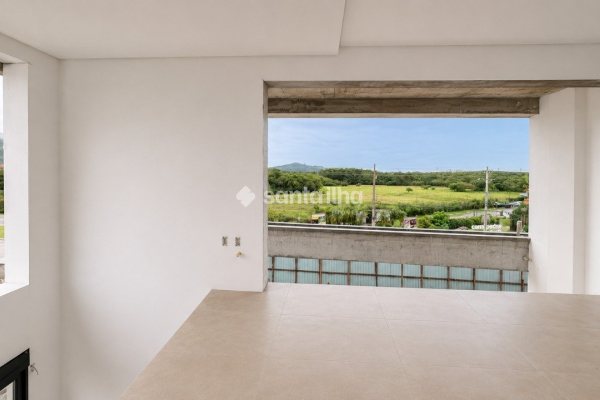 Loft à venda com 90m², 1 quarto, 1 suíte, 1 vaga no bairro Campeche em Florianópolis