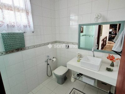 Casa à venda com 224m², 3 quartos, 1 suíte, 3 vagas no bairro Campeche em Florianópolis - Foto 12