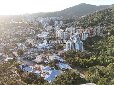 Apartamento à venda com 79m², 3 quartos, 1 suíte, 2 vagas no bairro Itacorubi em Florianópolis - Foto 24