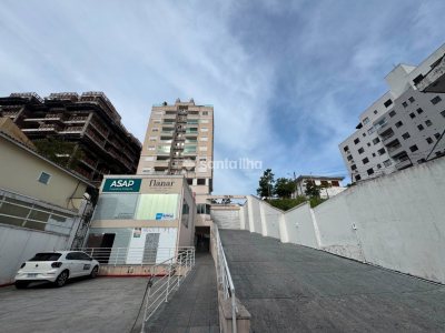Apartamento à venda com 45m², 1 quarto, 1 vaga no bairro Pantanal em Florianópolis - Foto 13