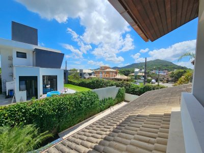 Casa em Condomínio à venda com 312m², 4 quartos, 4 suítes, 2 vagas no bairro Campeche em Florianópolis - Foto 27
