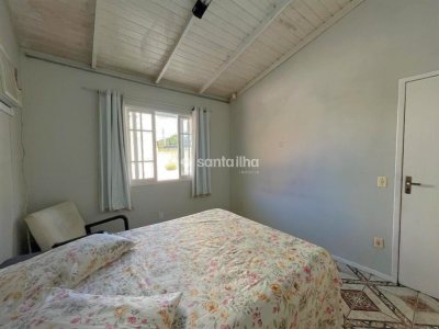 Casa à venda com 226m², 4 quartos, 2 suítes, 5 vagas no bairro Campeche em Florianópolis - Foto 11
