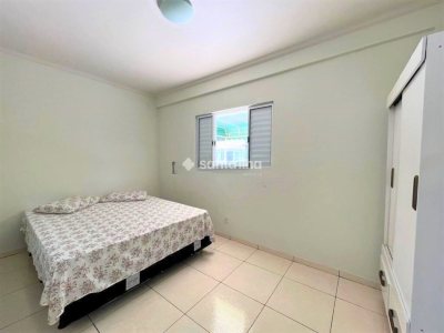 Casa à venda com 226m², 4 quartos, 2 suítes, 5 vagas no bairro Campeche em Florianópolis - Foto 15