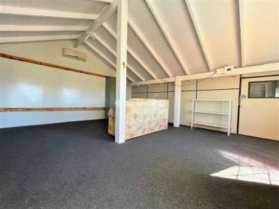 Casa à venda com 226m², 4 quartos, 2 suítes, 5 vagas no bairro Campeche em Florianópolis - Foto 17