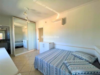Casa à venda com 226m², 4 quartos, 2 suítes, 5 vagas no bairro Campeche em Florianópolis - Foto 26