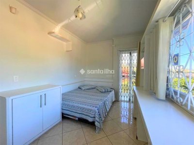 Casa à venda com 226m², 4 quartos, 2 suítes, 5 vagas no bairro Campeche em Florianópolis - Foto 29