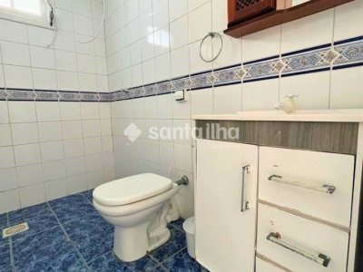 Casa à venda com 226m², 4 quartos, 2 suítes, 5 vagas no bairro Campeche em Florianópolis - Foto 13