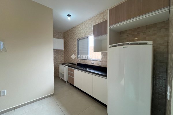 Apartamento para alugar com 62m², 2 quartos, 1 suíte, 1 vaga no bairro Campeche em Florianópolis