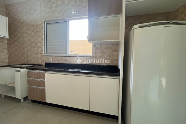 Apartamento para alugar com 62m², 2 quartos, 1 suíte, 1 vaga no bairro Campeche em Florianópolis