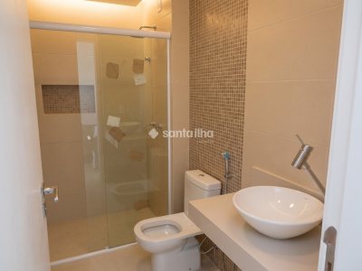 Apartamento para alugar com 90m², 3 quartos, 1 suíte, 1 vaga no bairro Campeche em Florianópolis - Foto 13