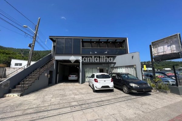 Sala/Conjunto à venda com 392m², 4 vagas no bairro Rio Tavares em Florianópolis