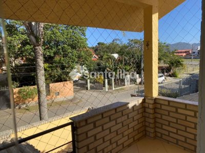 Casa à venda com 189m², 6 quartos, 1 suíte, 4 vagas no bairro Campeche em Florianópolis - Foto 27