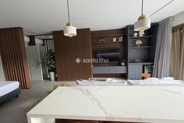 Studio à venda com 67m², 1 quarto, 1 vaga no bairro Campeche em Florianópolis