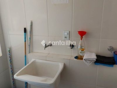 Casa à venda com 143m², 6 quartos, 1 vaga no bairro Armação em Florianópolis - Foto 13