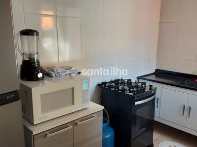 Casa à venda com 143m², 6 quartos, 1 vaga no bairro Armação em Florianópolis - Foto 14