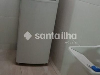 Casa à venda com 143m², 6 quartos, 1 vaga no bairro Armação em Florianópolis - Foto 17