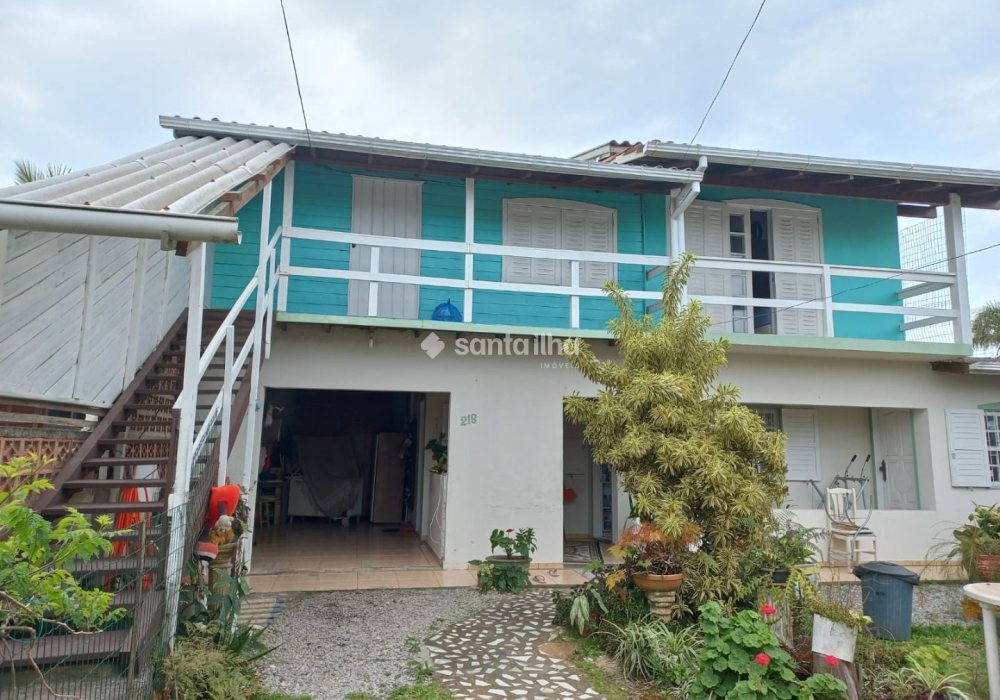 Casa à venda com 134m², 5 quartos, 1 suíte, 2 vagas no bairro Campeche em Florianópolis - Foto 1