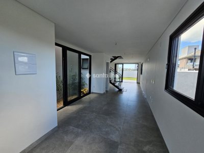 Casa à venda com 162m², 3 quartos, 3 suítes, 2 vagas no bairro Campeche em Florianópolis - Foto 6