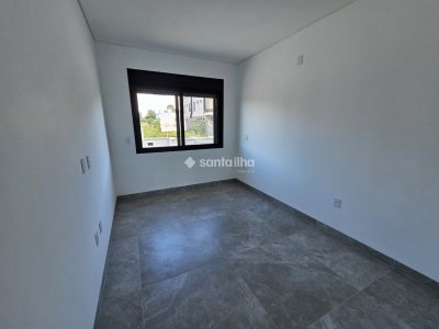 Casa à venda com 162m², 3 quartos, 3 suítes, 2 vagas no bairro Campeche em Florianópolis - Foto 16