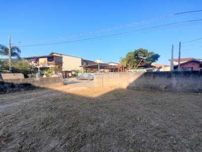 Casa para alugar com 50m², 2 quartos, 2 vagas no bairro Campeche em Florianópolis - Foto 17