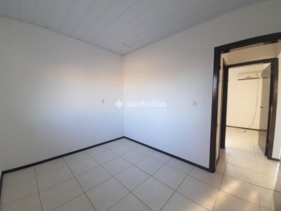 Casa para alugar com 50m², 2 quartos, 2 vagas no bairro Campeche em Florianópolis - Foto 12