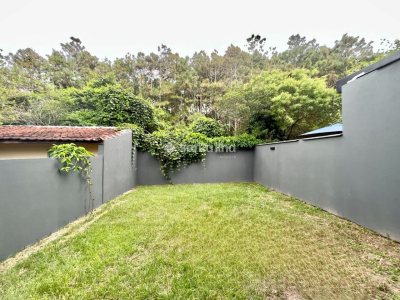 Casa à venda com 173m², 3 quartos, 3 suítes, 2 vagas no bairro Morro das Pedras em Florianópolis - Foto 35