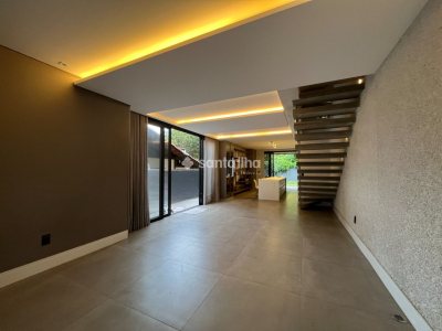 Casa à venda com 173m², 3 quartos, 3 suítes, 2 vagas no bairro Morro das Pedras em Florianópolis - Foto 6