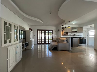 Casa em Condomínio para alugar ou comprar com 247m², 4 quartos, 1 suíte, 3 vagas no bairro Campeche em Florianópolis - Foto 5