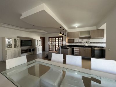 Casa em Condomínio para alugar ou comprar com 247m², 4 quartos, 1 suíte, 3 vagas no bairro Campeche em Florianópolis - Foto 6