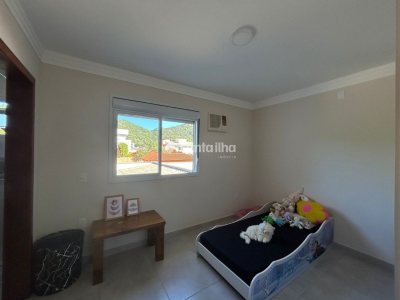 Casa à venda com 204m², 5 quartos, 4 suítes, 2 vagas no bairro Ribeirão da Ilha em Florianópolis - Foto 18