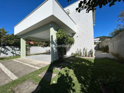 Casa à venda com 204m², 5 quartos, 4 suítes, 2 vagas no bairro Ribeirão da Ilha em Florianópolis - Foto 3