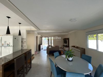 Casa à venda com 204m², 5 quartos, 4 suítes, 2 vagas no bairro Ribeirão da Ilha em Florianópolis - Foto 29