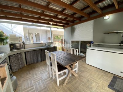 Casa em Condomínio à venda com 230m², 3 quartos, 2 suítes, 3 vagas no bairro Rio Tavares em Florianópolis - Foto 23