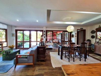 Casa para alugar ou comprar com 276m², 5 quartos, 1 suíte, 4 vagas no bairro Campeche em Florianópolis - Foto 8