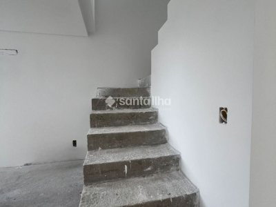 Casa à venda com 145m², 3 quartos, 1 suíte, 1 vaga no bairro Campeche em Florianópolis - Foto 9