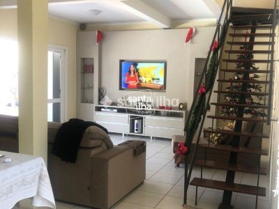 Casa à venda com 222m², 4 quartos, 2 suítes, 4 vagas no bairro Rio Tavares em Florianópolis - Foto 9