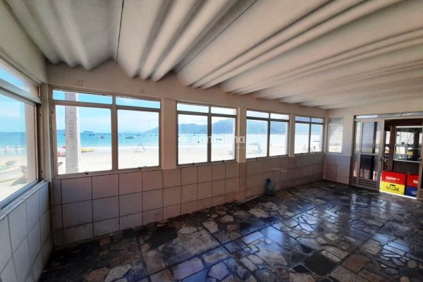 Casa à venda com 160m², 1 quarto, 4 vagas no bairro Pântano do Sul em Florianópolis