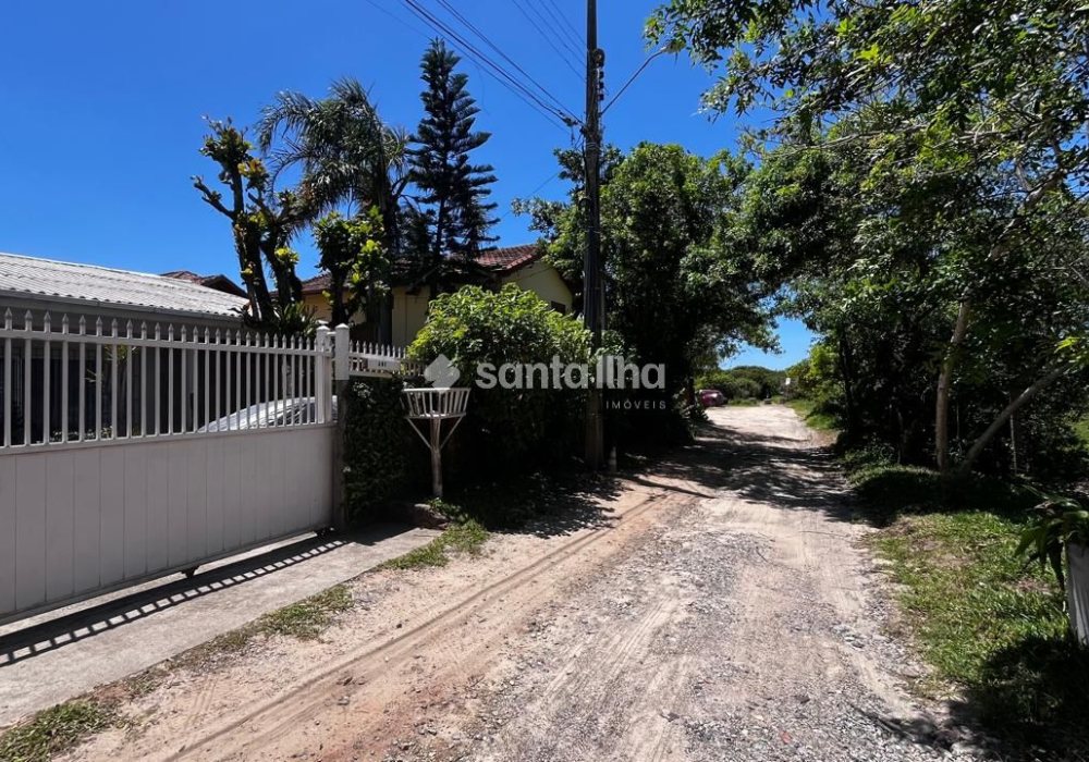 Casa à venda com 122m², 2 quartos, 1 vaga no bairro Campeche em Florianópolis - Foto 1