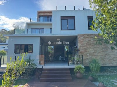 Casa à venda com 268m², 3 quartos, 2 suítes, 4 vagas no bairro Campeche em Florianópolis - Foto 7