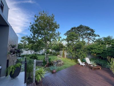 Casa à venda com 268m², 3 quartos, 2 suítes, 4 vagas no bairro Campeche em Florianópolis - Foto 31