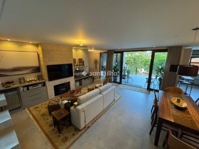 Casa à venda com 268m², 3 quartos, 2 suítes, 4 vagas no bairro Campeche em Florianópolis - Foto 18