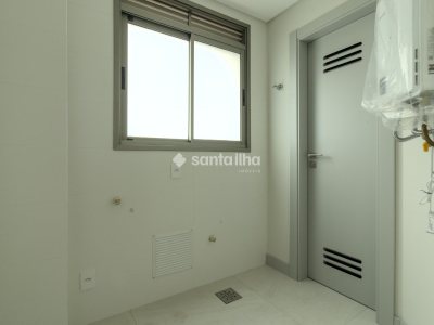 Apartamento à venda com 122m², 3 quartos, 3 suítes, 2 vagas no bairro Centro em Florianópolis - Foto 7