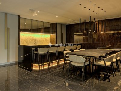 Apartamento à venda com 122m², 3 quartos, 3 suítes, 2 vagas no bairro Centro em Florianópolis - Foto 17