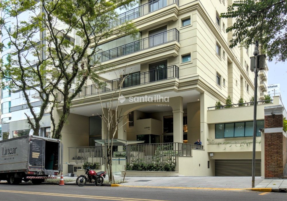 Apartamento à venda com 122m², 3 quartos, 3 suítes, 2 vagas no bairro Centro em Florianópolis - Foto 1