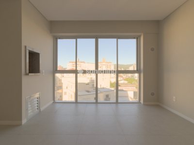Apartamento à venda com 68m², 2 quartos, 1 suíte, 1 vaga no bairro Trindade em Florianópolis - Foto 2