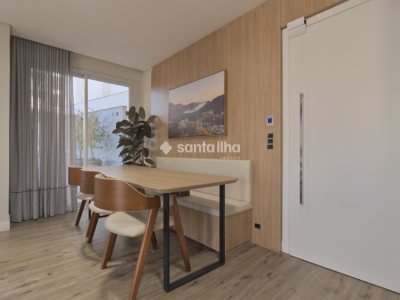 Apartamento à venda com 68m², 2 quartos, 1 suíte, 1 vaga no bairro Trindade em Florianópolis - Foto 24