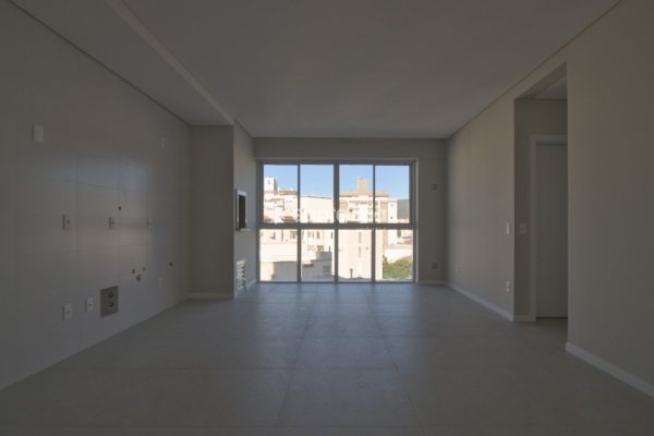 Apartamento à venda com 68m², 2 quartos, 1 suíte, 1 vaga no bairro Trindade em Florianópolis