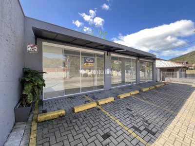 Loja para alugar com 47m², 2 vagas no bairro Ribeirão da Ilha em Florianópolis - Foto 16