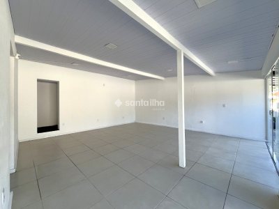 Loja para alugar com 47m², 2 vagas no bairro Ribeirão da Ilha em Florianópolis - Foto 8